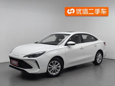 Roewe i5