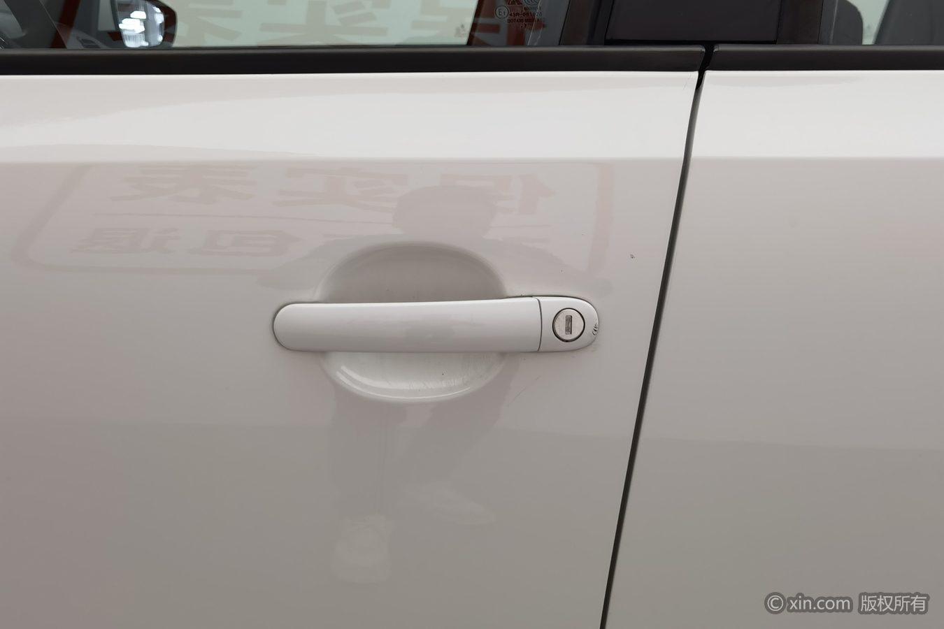 Volkswagen Polo 2016 1.4L AT