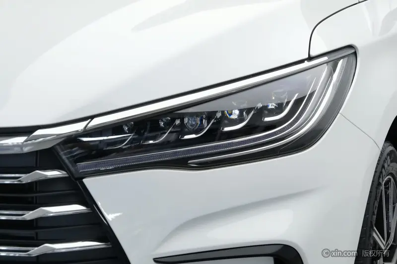 BYD Song MAX DM-i 105 KM Flagship — фото 5