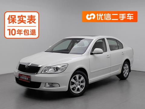 Skoda Octavia 2015 1.6L AT