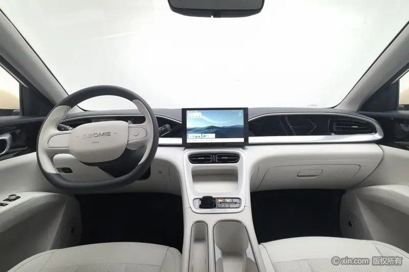 Geely Galaxy Starwish — фото 8