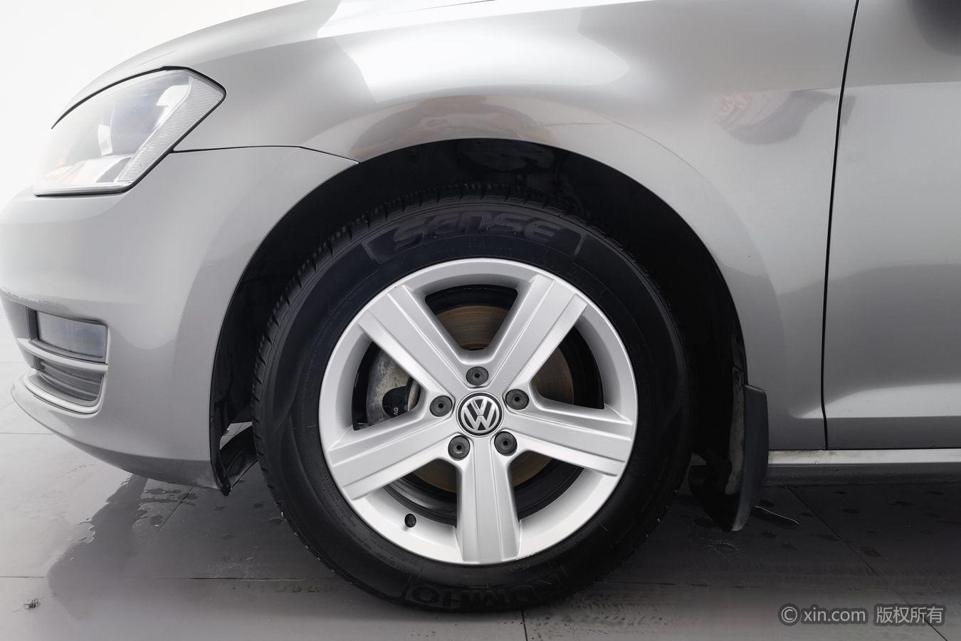 Volkswagen Golf 2014 1.6L AT Comfort
