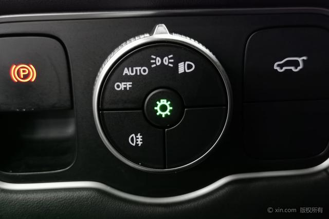 Chery Tiggo 9 2025 2.0 T AT 2 WD — фото 11