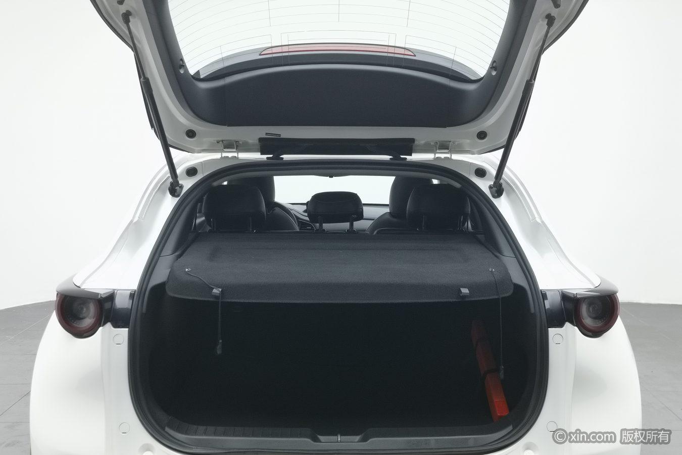 Mazda CX-30 id 4438250 из Китая 24