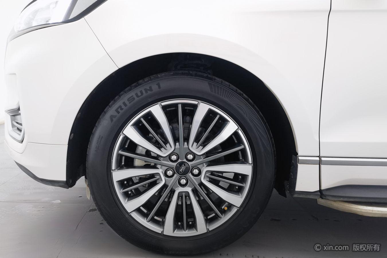 Ford Edge 2021 PLUS EcoBoost 245 7 мест