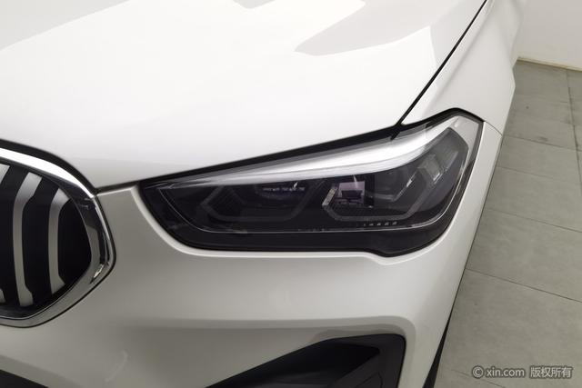 BMW X1 2022 s Drive 25 Li Leading — фото 7