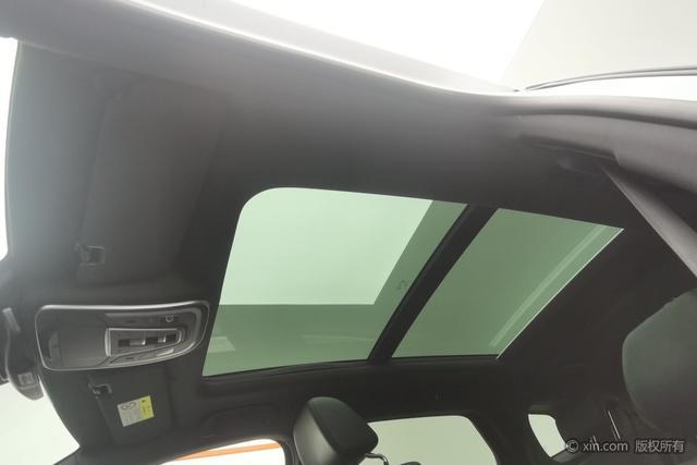 Denza X PHEV 2020 2.0 T — фото 20