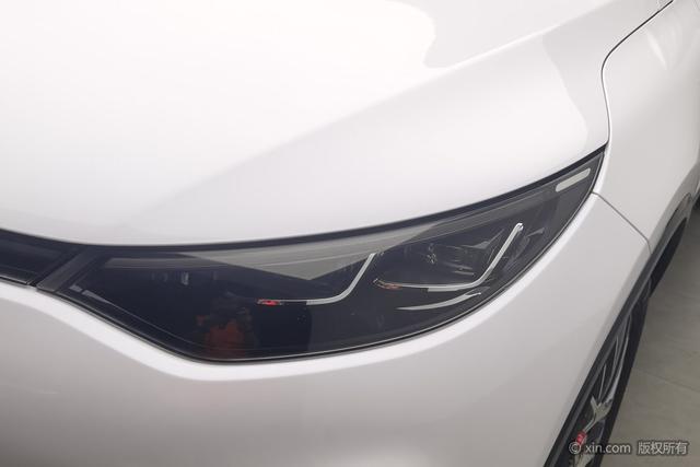 Denza X PHEV 2020 2.0 T — фото 7
