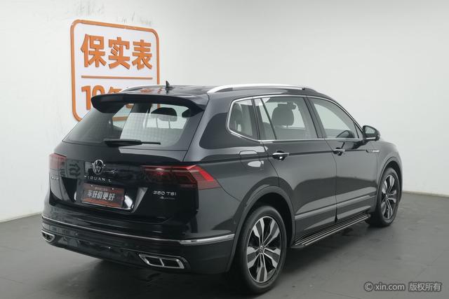 Volkswagen Tiguan L 2024 380 TSI 4 WDR-Line 7 — фото 4