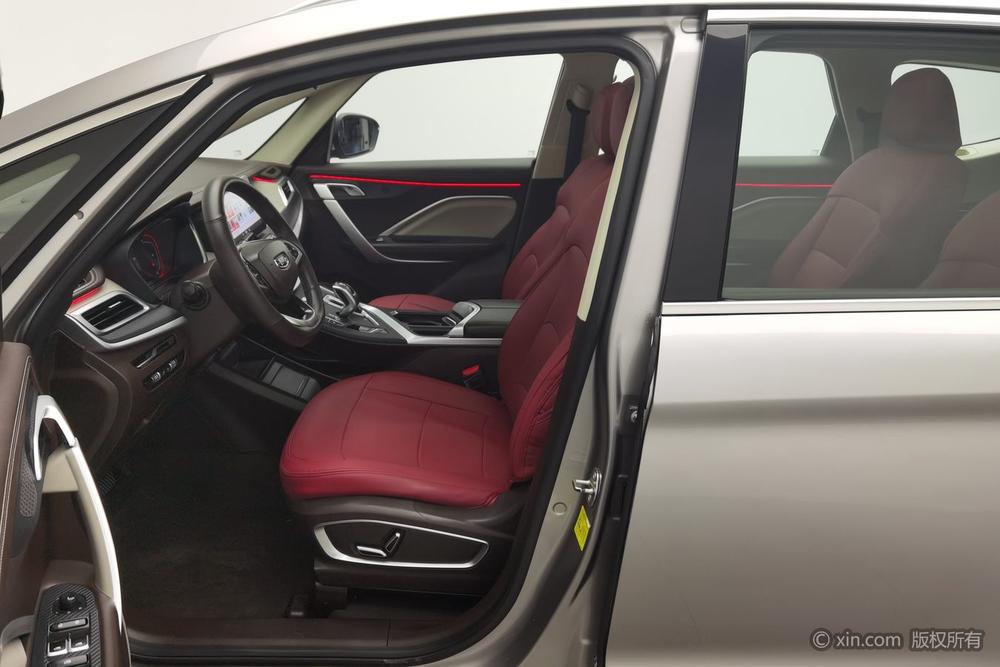 Geely Jiaji, фото 16