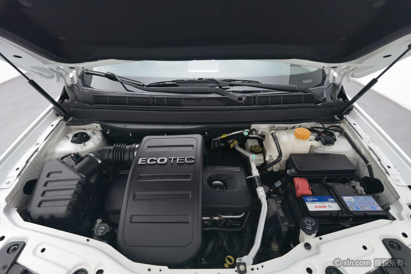 Chevrolet Captiva 2012 2.4L 5 мест