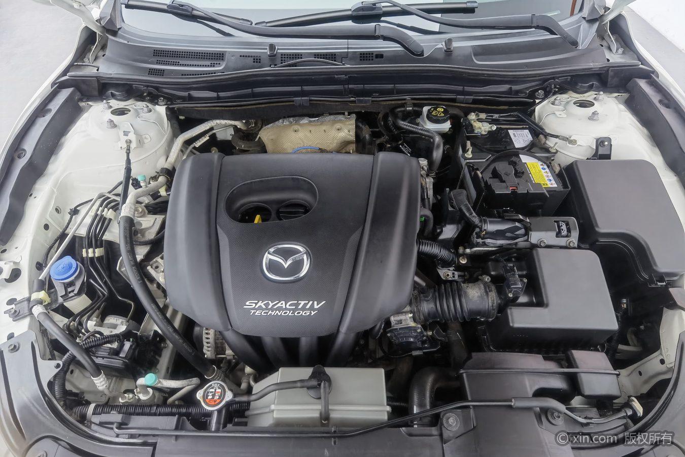Mazda Mazda3 3 2016 1.5L MT Comfort
