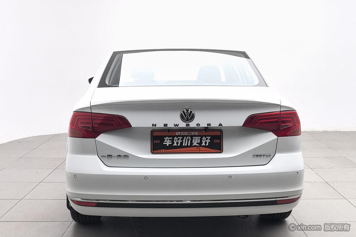 Volkswagen Bora 2017 1.6L MT Comfort