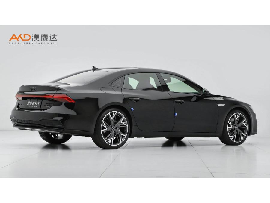 Audi A7L 2023 45 TFSI quattro S-line