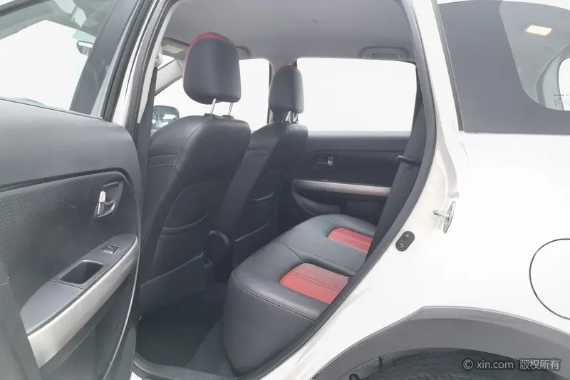 Haval H1 — фото 13