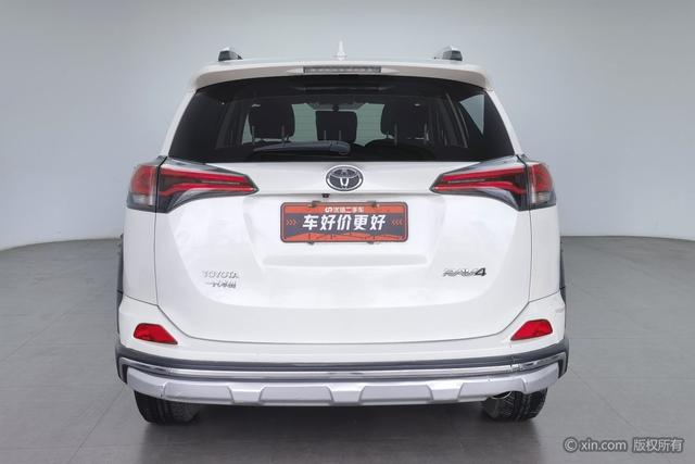 Toyota RAV4 2019 2.0 L CVT 2 WD X V — фото 3