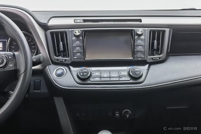 Toyota RAV4 2019 2.0 L CVT 2 WD X V — фото 11
