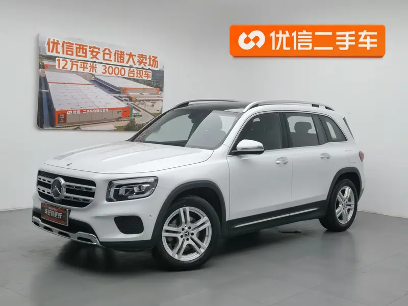 Mercedes-Benz GLB 200