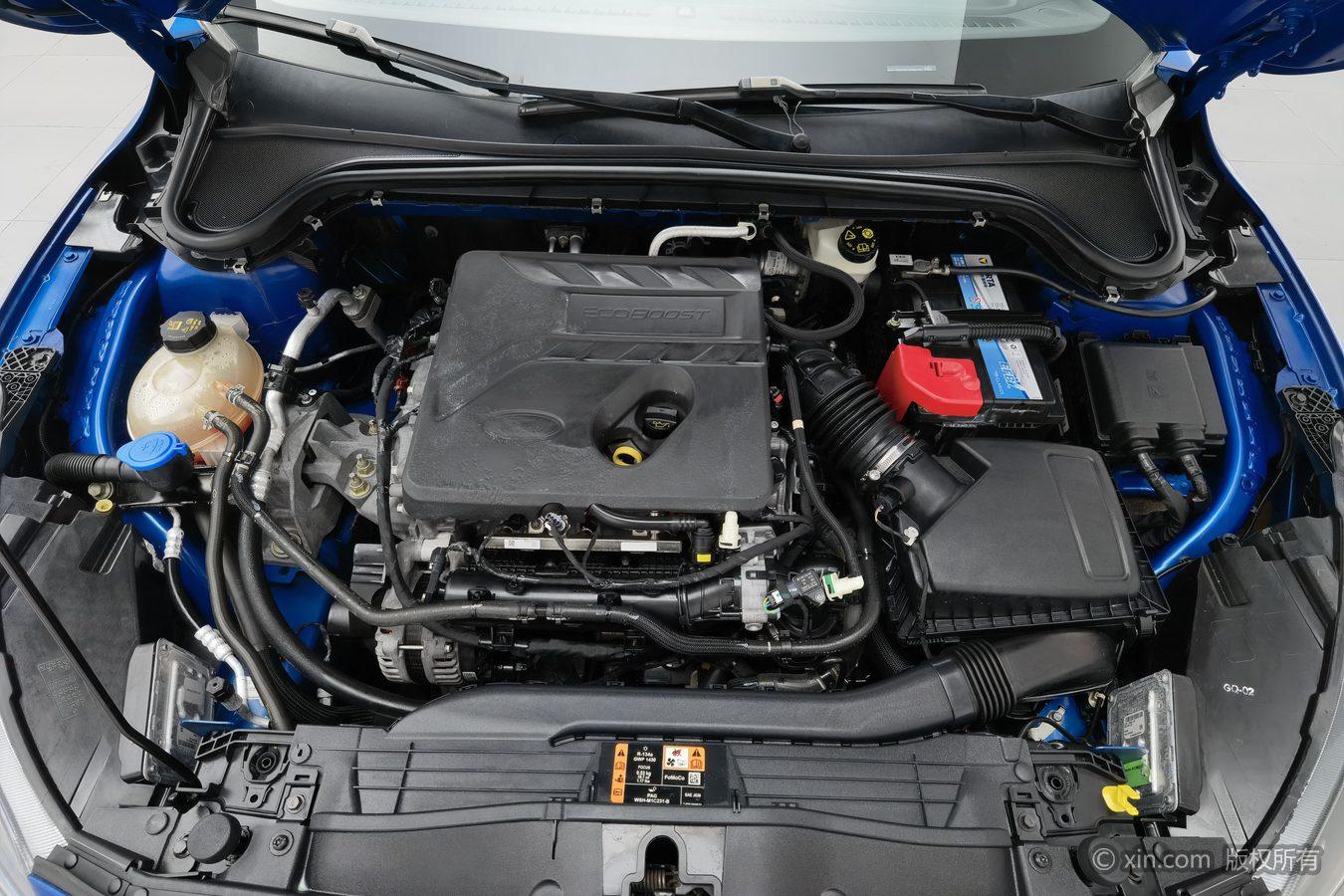 Ford Focus 2020 EcoBoost 180 AT ST Line