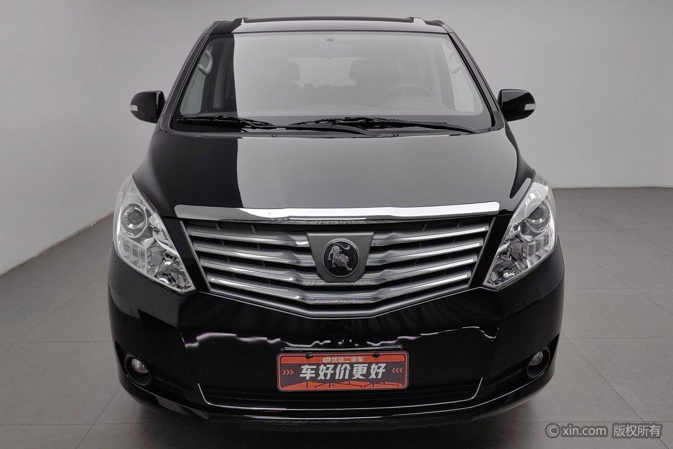 Forthing Lingzhi Plus PLUS 2021 2.0L MT Luxury 7 мест