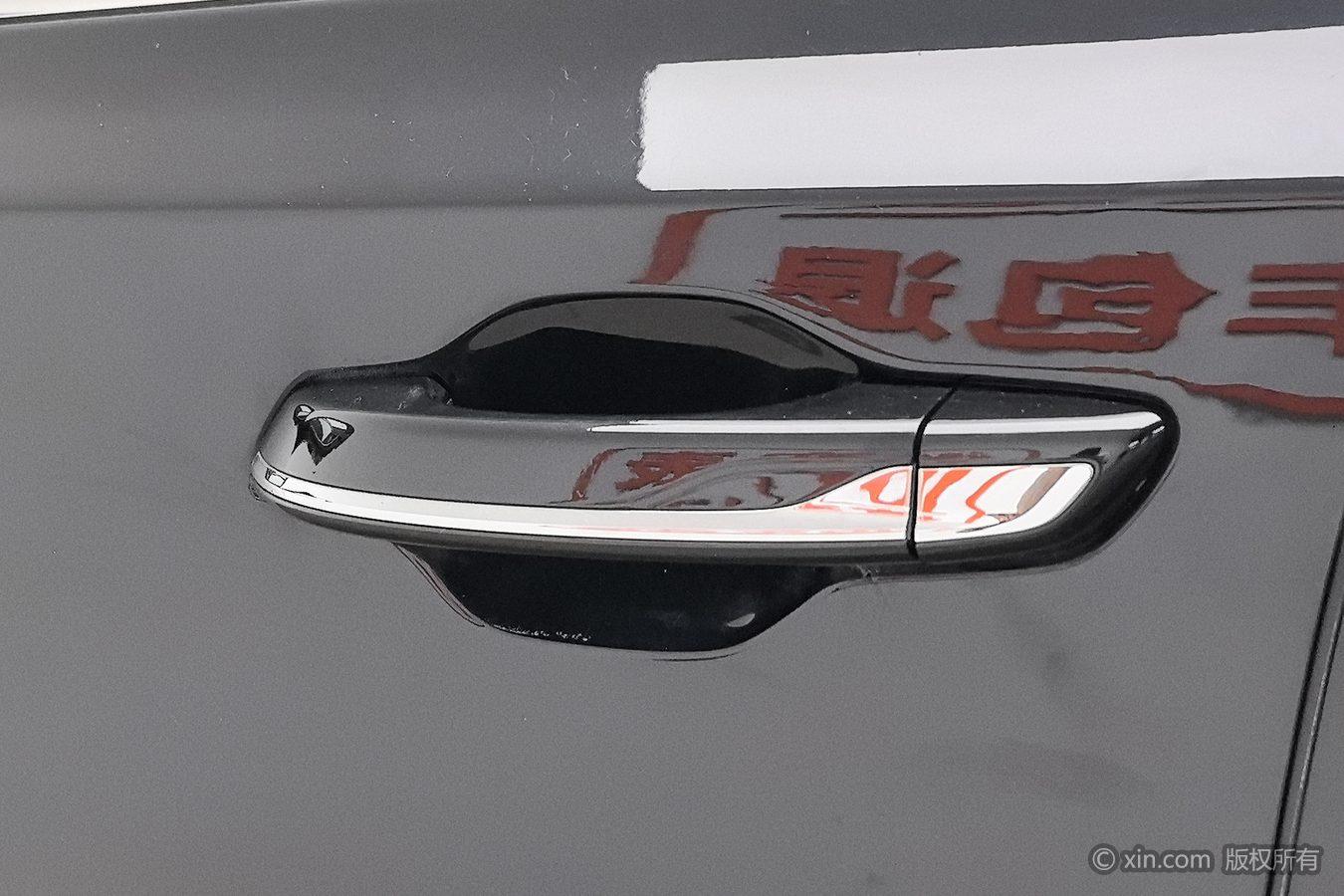 Hongqi H5 2023 2.0T AT