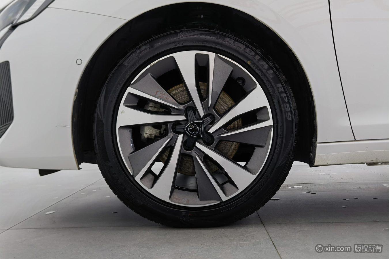 Peugeot 408 2022 1.6T