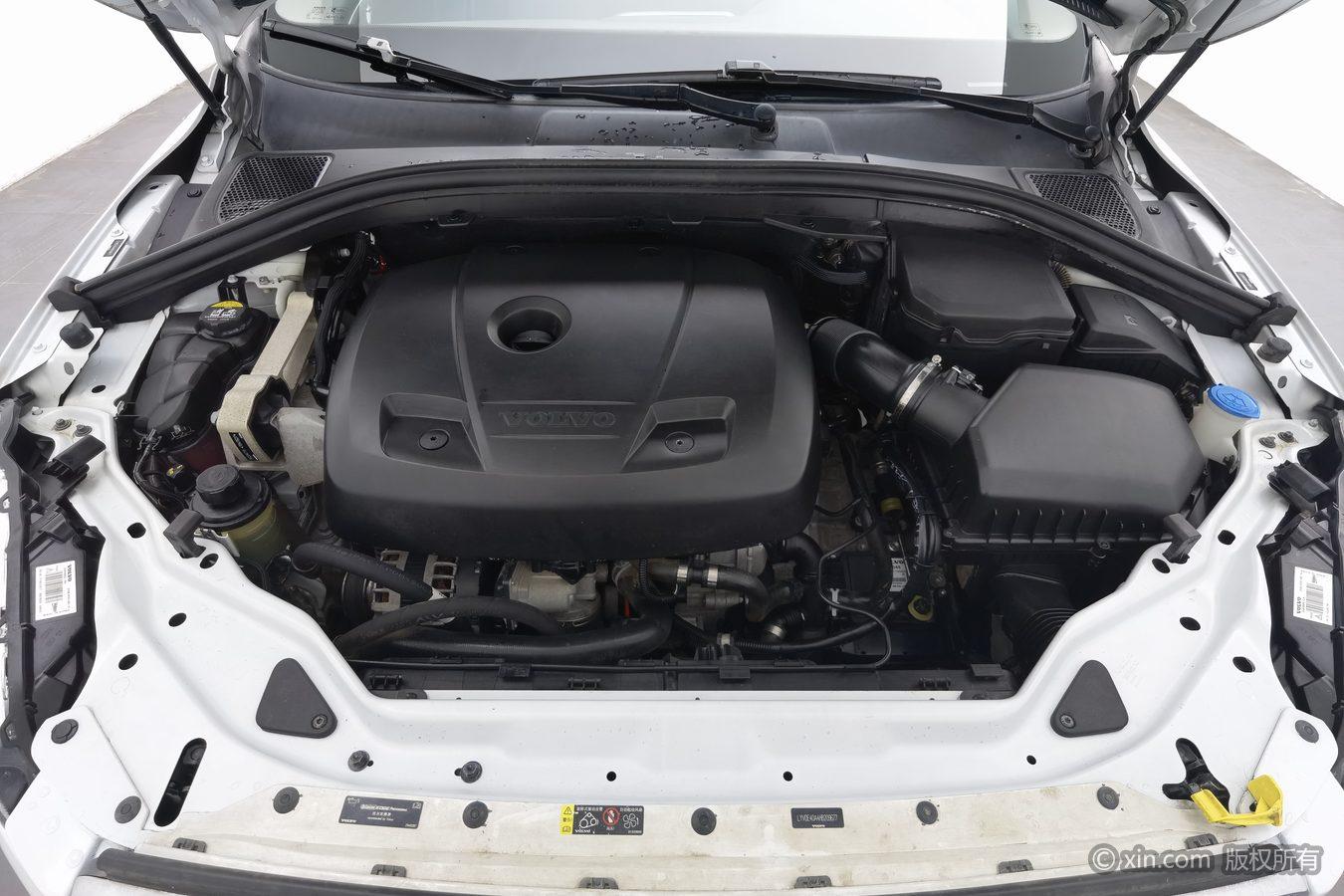 Volvo XC60 2017 T5 AWD