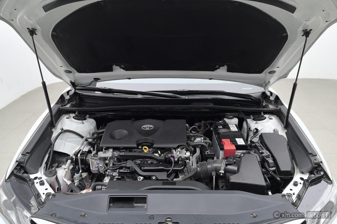 Toyota Camry 2021 2.0G Luxury