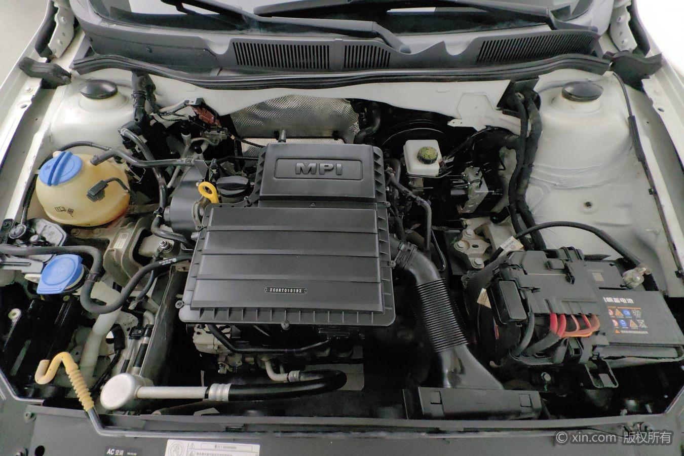 Volkswagen Bora 2016 1.6L MT Fashion