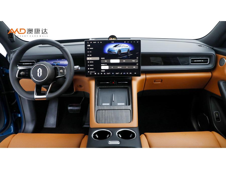 AITO M6, фото 7