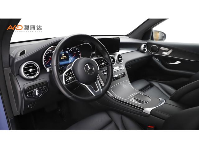 Mercedes-Benz GLC 2021 GLC 300 4 MATIC SUV — фото 7