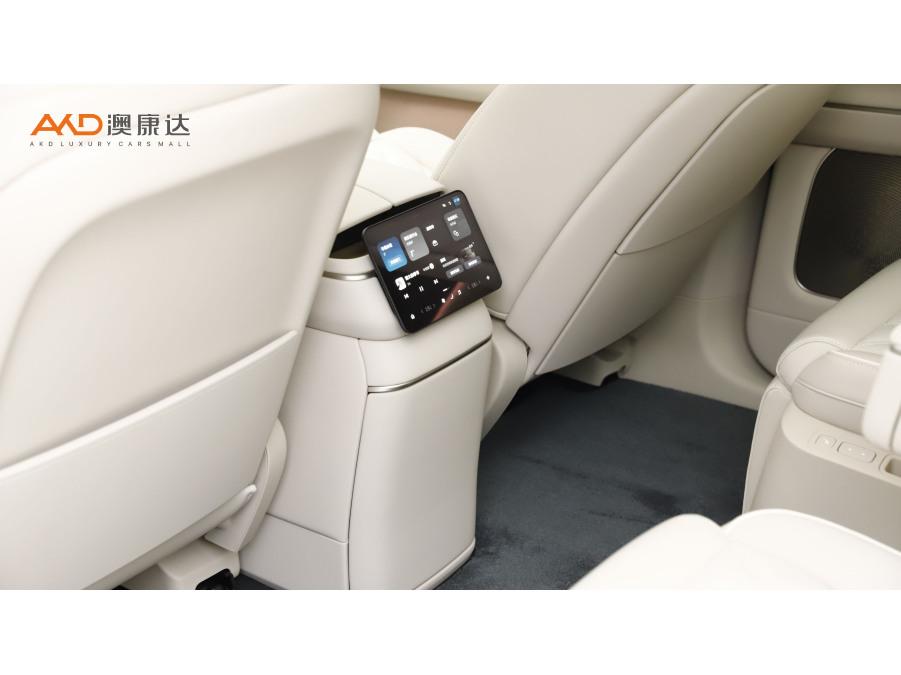 NIO ES8 2026 мест Executive Luxury