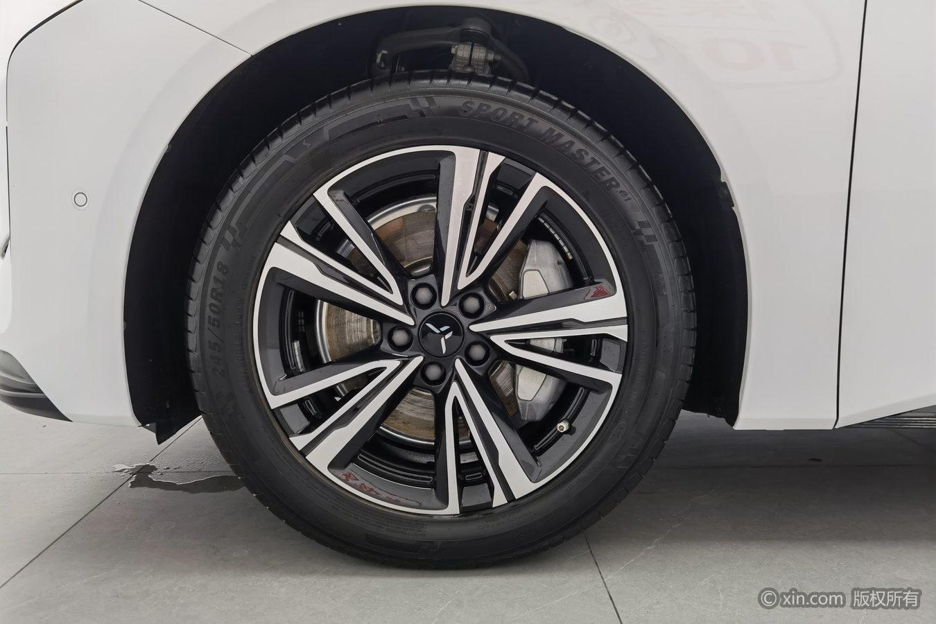 Hongqi EH7 2024 820 Pro