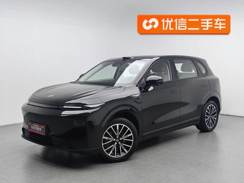 Leapmotor B10