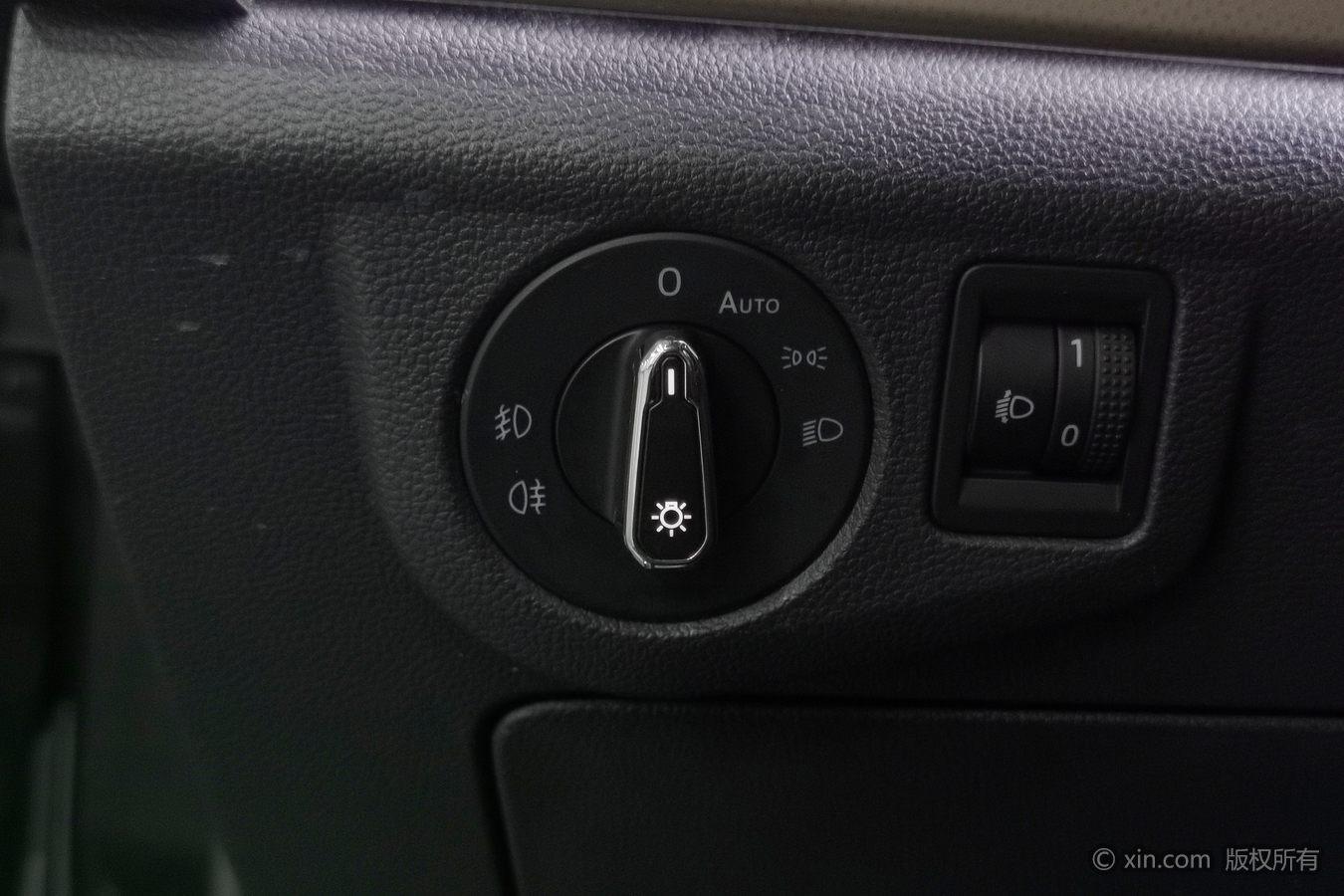 Volkswagen Bora id 4438042 из Китая 19