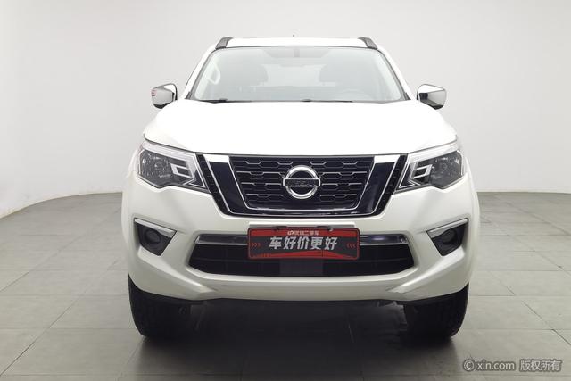 Nissan Terra 2018 2.5 L AT 2 WD — фото 2