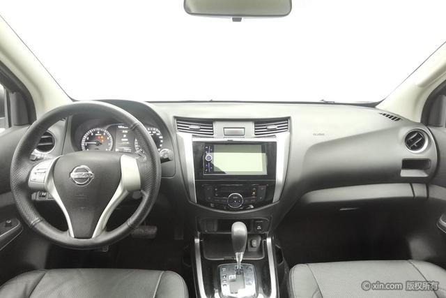 Nissan Terra 2018 2.5 L AT 2 WD — фото 13