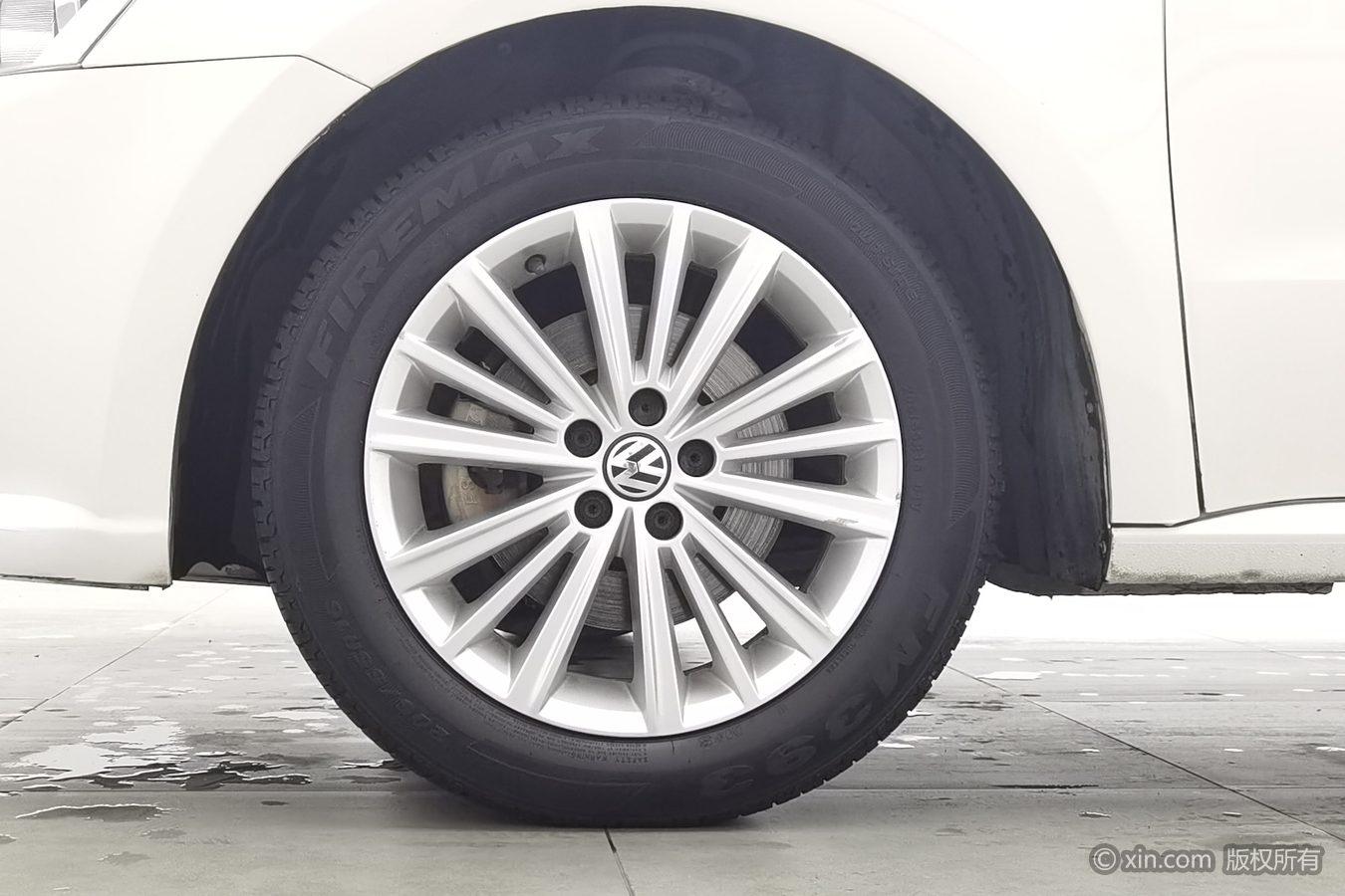 Volkswagen Gran Lavida 2013 1.6L AT Comfort