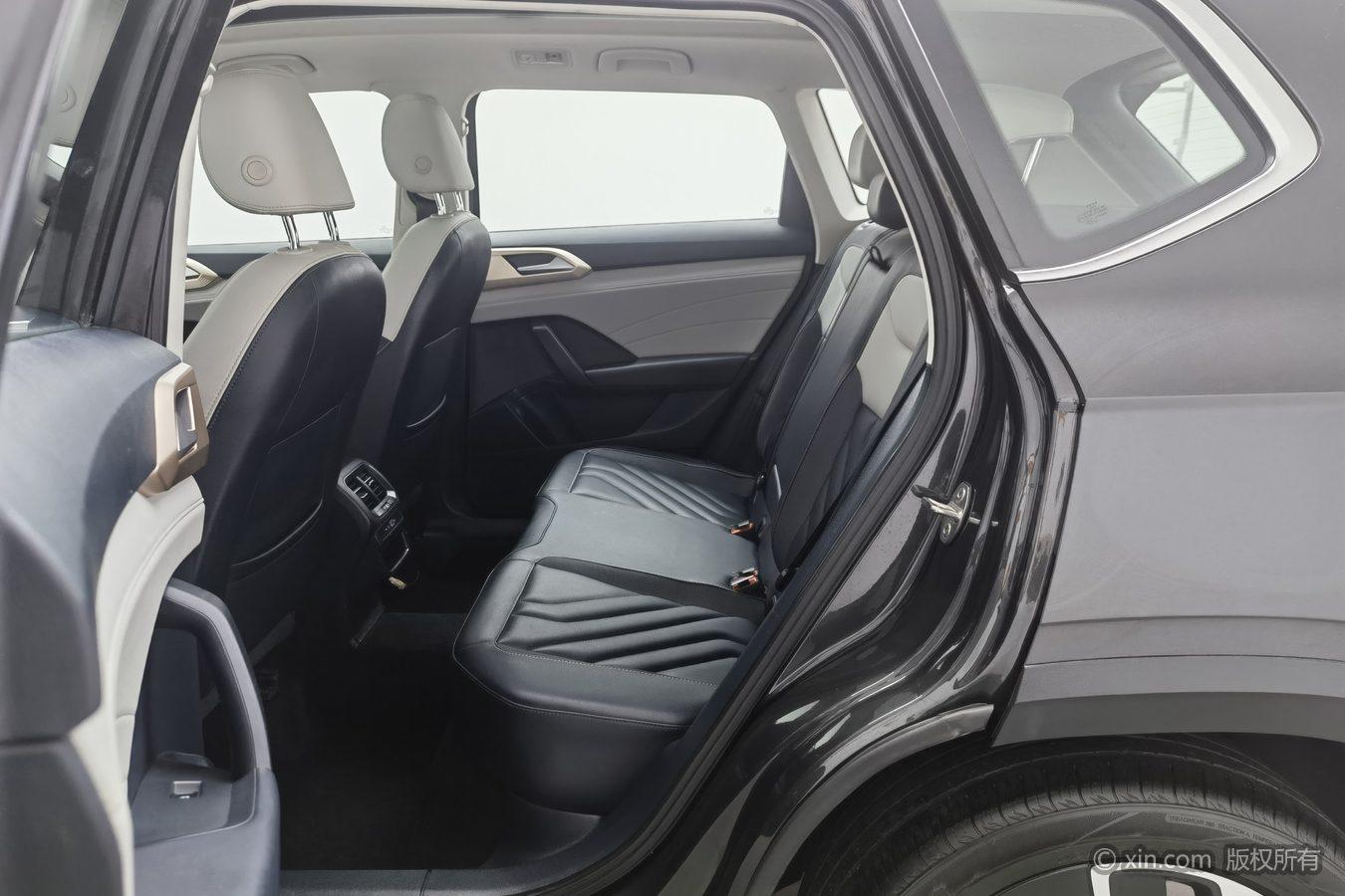 Volkswagen Tuyue id 4451868 из Китая 22