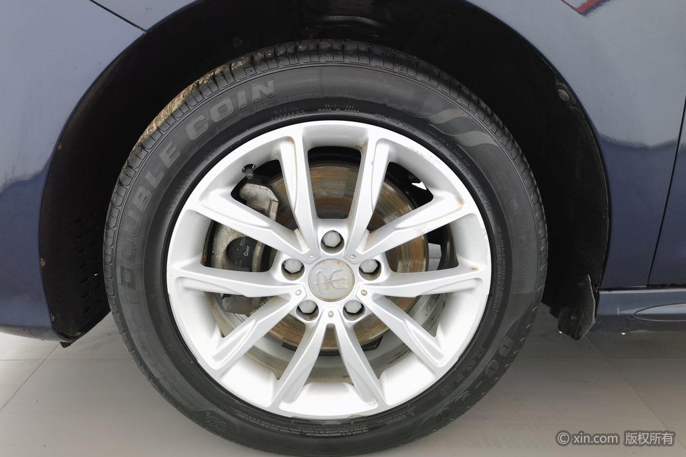 BYD Song MAX MAX 2019 1.5T MT 7 мест V