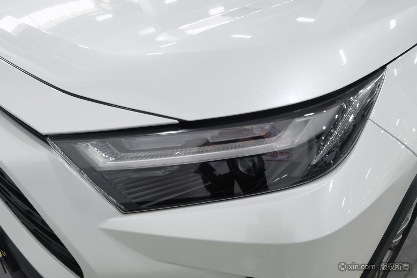 Toyota RAV4 2023 2.0L CVT PLUS