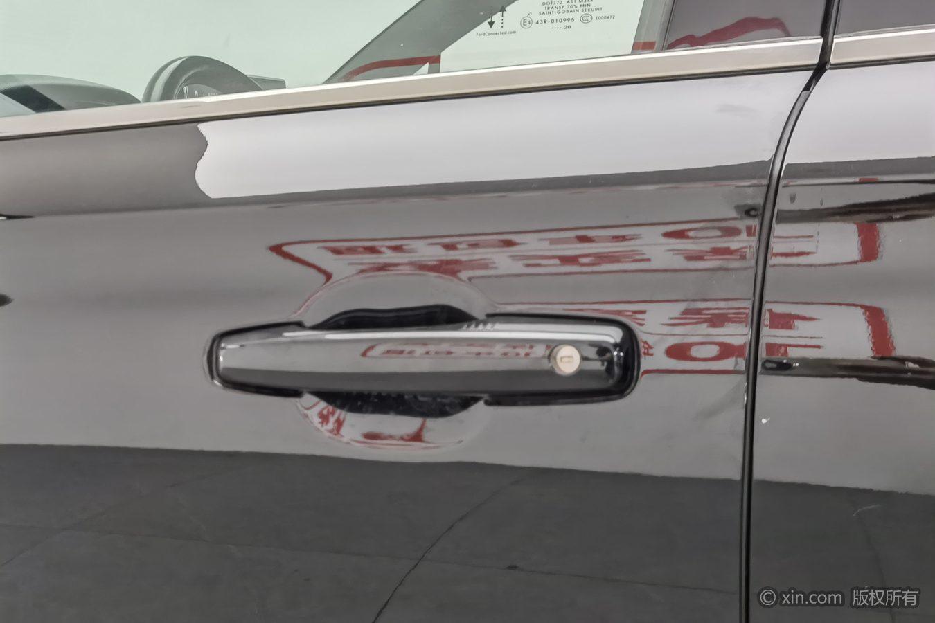 Lincoln Corsair 2020 2.0T