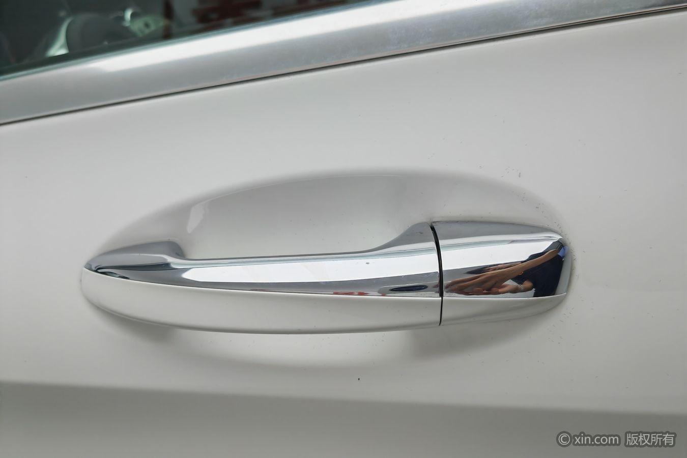 Mercedes-Benz Class C id 4487139 из Китая 24