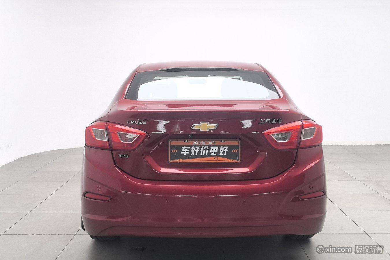Chevrolet Cruze 2018 320 AT