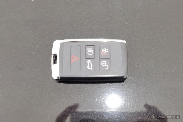 Land Rover Discover Sports PHEV 2022 Черный из Китая, фото 4