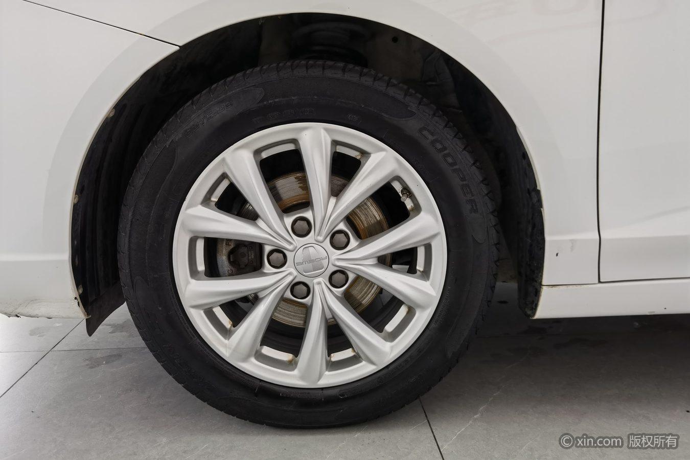 Roewe i5 2020 1.5L MT 4G