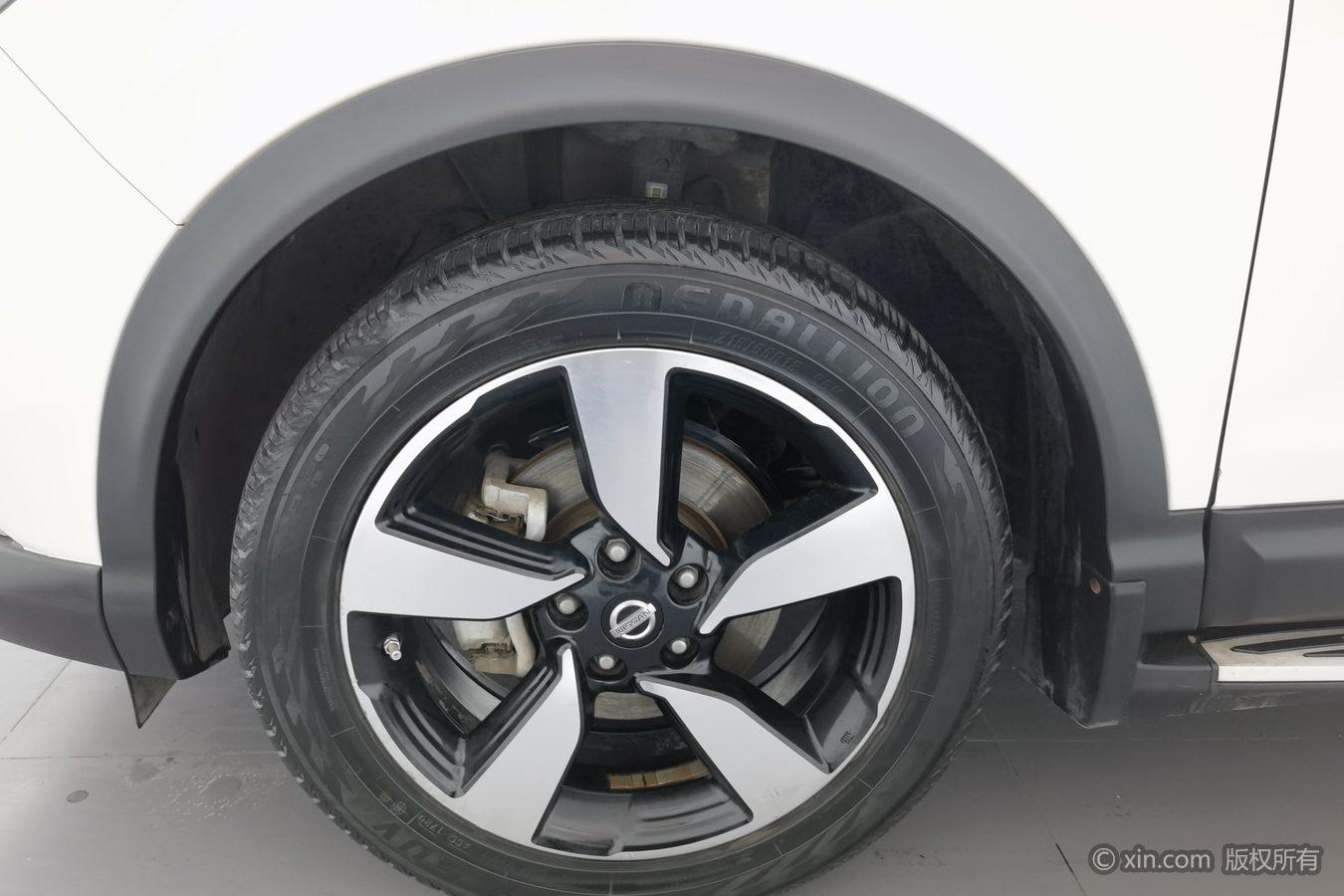 Nissan Qashqai 2016 2.0L CVT Luxury