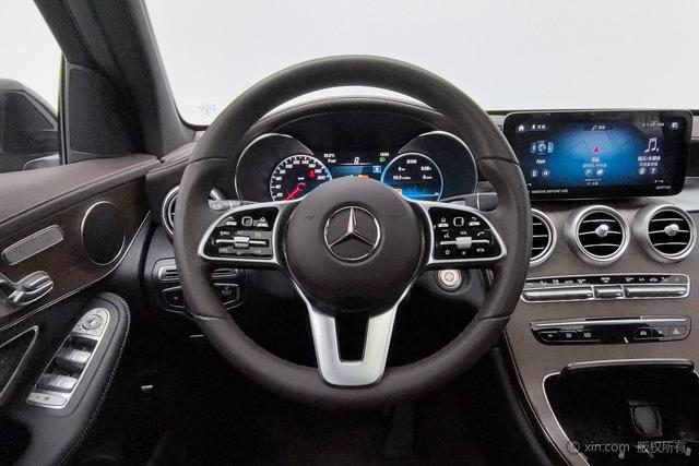 Mercedes-Benz GLC 2022 GLC 300 L 4 MATIC — фото 13