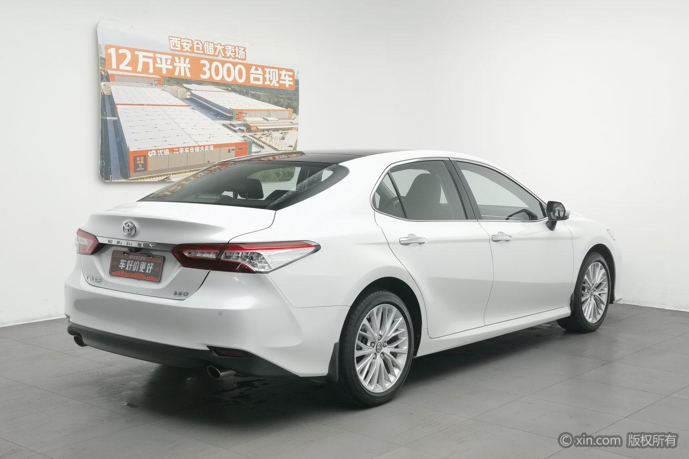 Toyota Camry 2019 2.5G Luxury