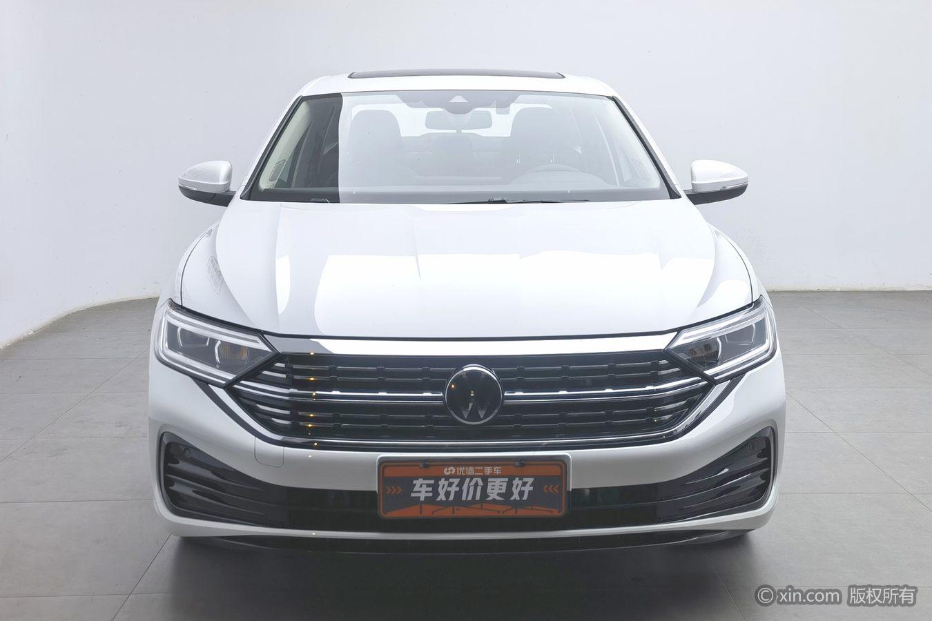 Volkswagen Sagitar 2023 300TSI DSG